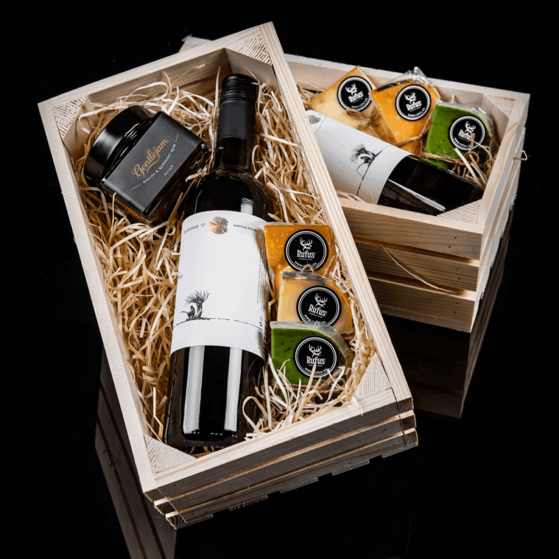 darcekove-balenie.vino-syry-gentlejam-dzemy-s-alkoholom