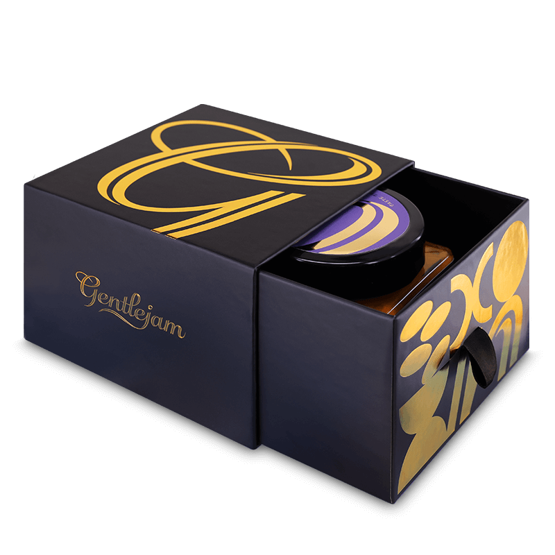 Dajanin příběh v dárkové krabici